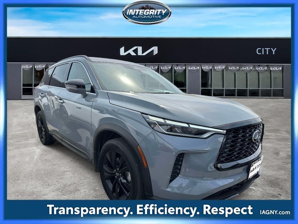 2025 INFINITI QX60 LUXE