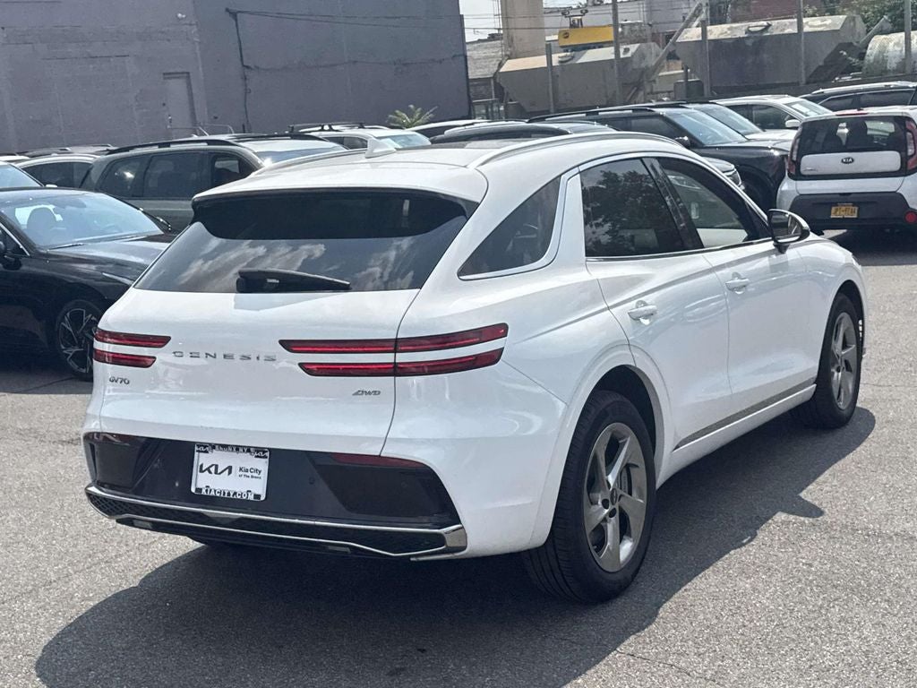 2026 Genesis GV70 2.5T Select