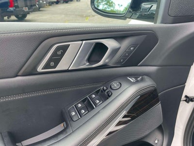 2023 BMW X5 xDrive45e