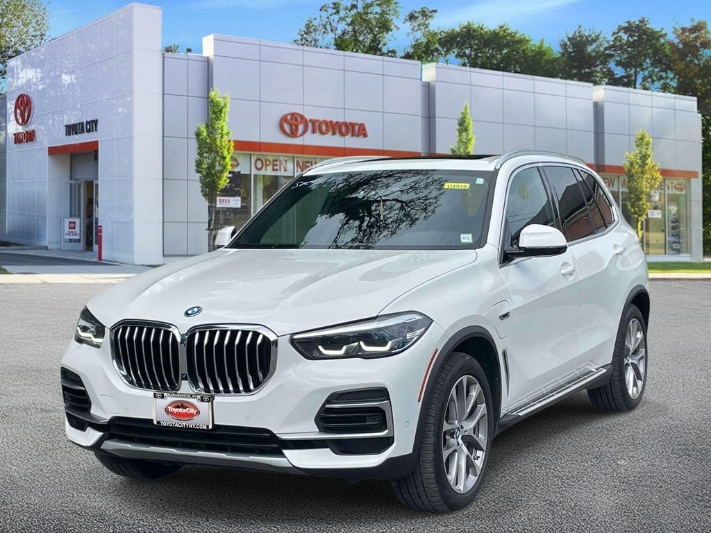 2023 BMW X5 xDrive45e