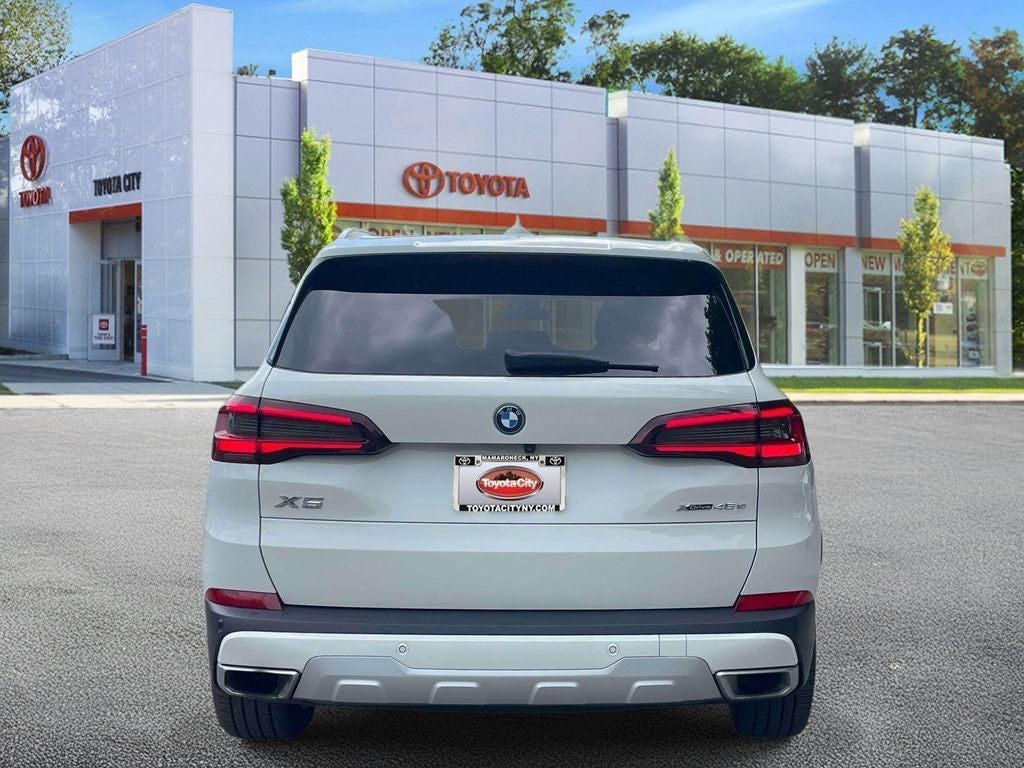 2023 BMW X5 xDrive45e