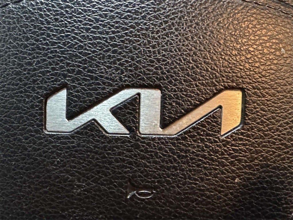 2024 Kia Telluride LX