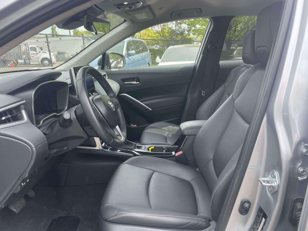 2025 Toyota Corolla Cross XLE