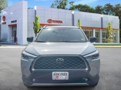 2025 Toyota Corolla Cross XLE