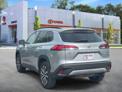 2025 Toyota Corolla Cross XLE
