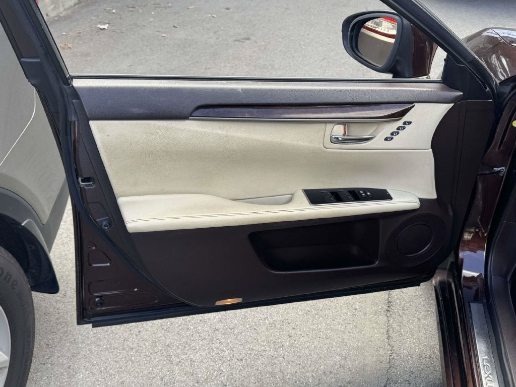 2016 Lexus ES 350