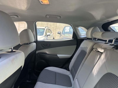 2022 Hyundai Kona SE
