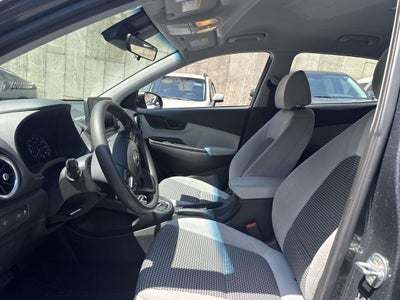 2022 Hyundai Kona SE