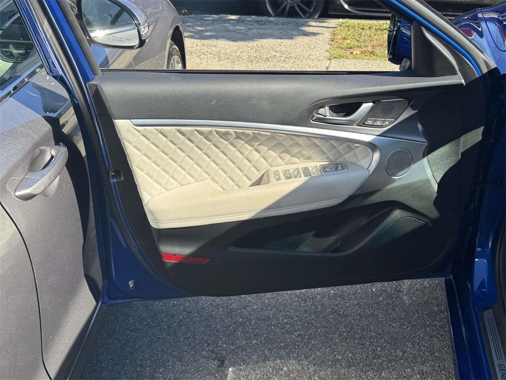 2025 Genesis G70 3.3T Sport Advanced