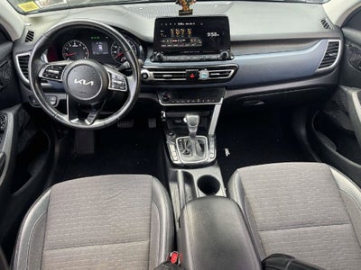 2022 Kia Seltos S