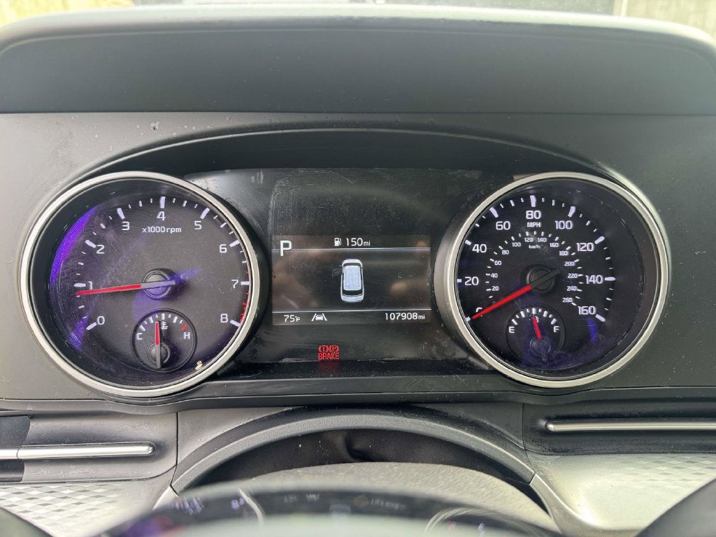 2022 Kia Carnival LX