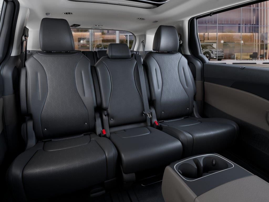 2027 Kia Carnival SX