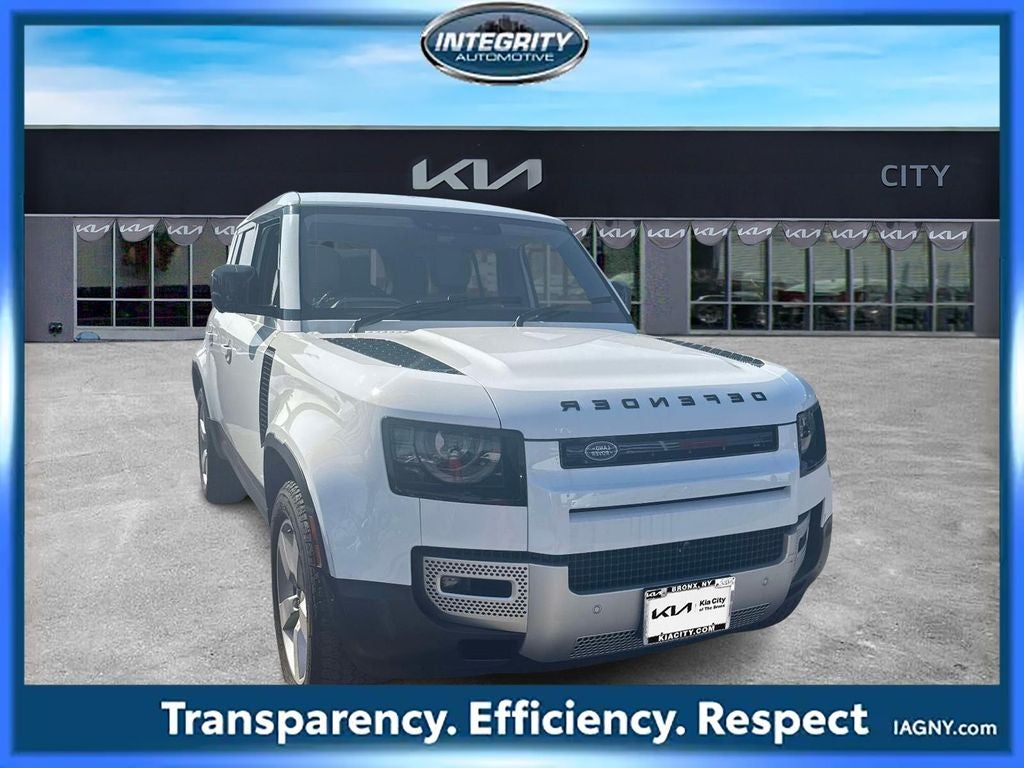2023 Land Rover Defender 110 SE