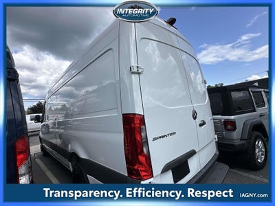 2023 Mercedes-Benz Sprinter 3500 Cargo 170 WB High Roof