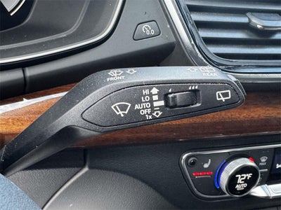 2023 Audi Q5 45 S line Premium quattro