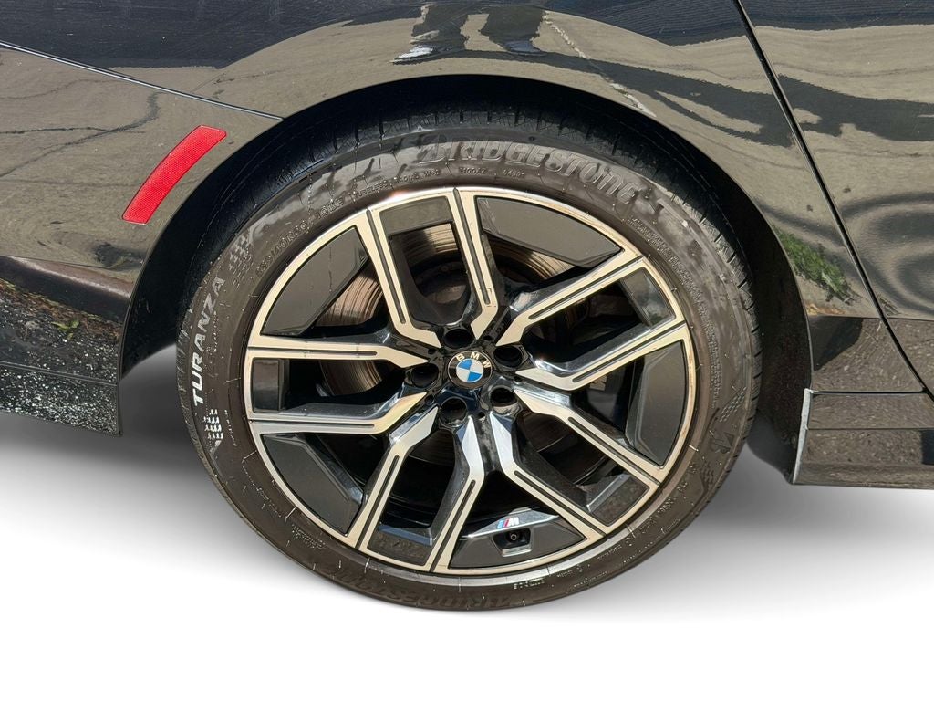 2024 BMW 7 Series 760i xDrive