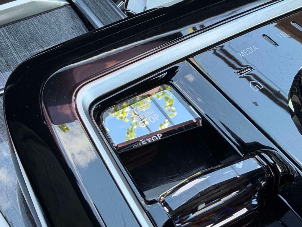 2024 BMW 7 Series 760i xDrive