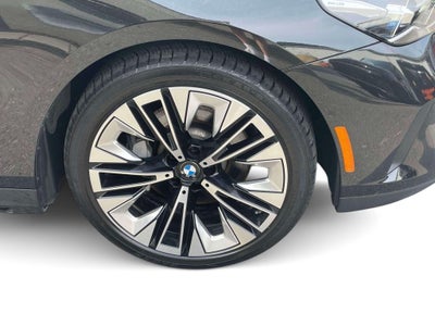 2025 BMW 5 Series 530i xDrive