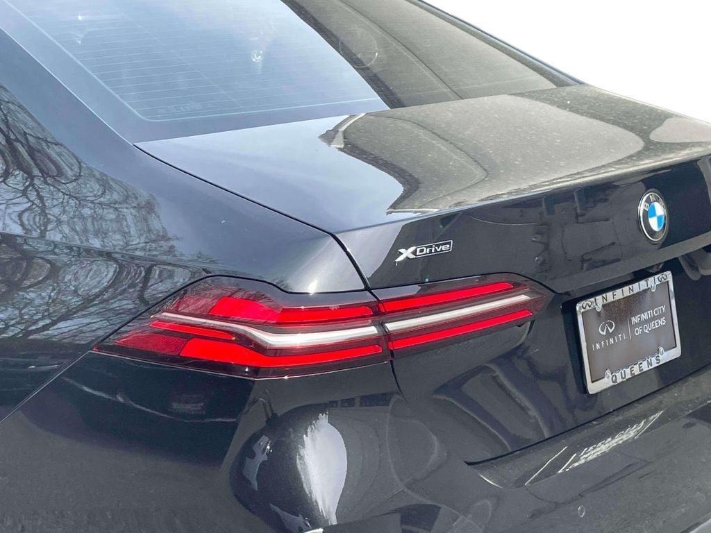 2025 BMW 5 Series 530i xDrive