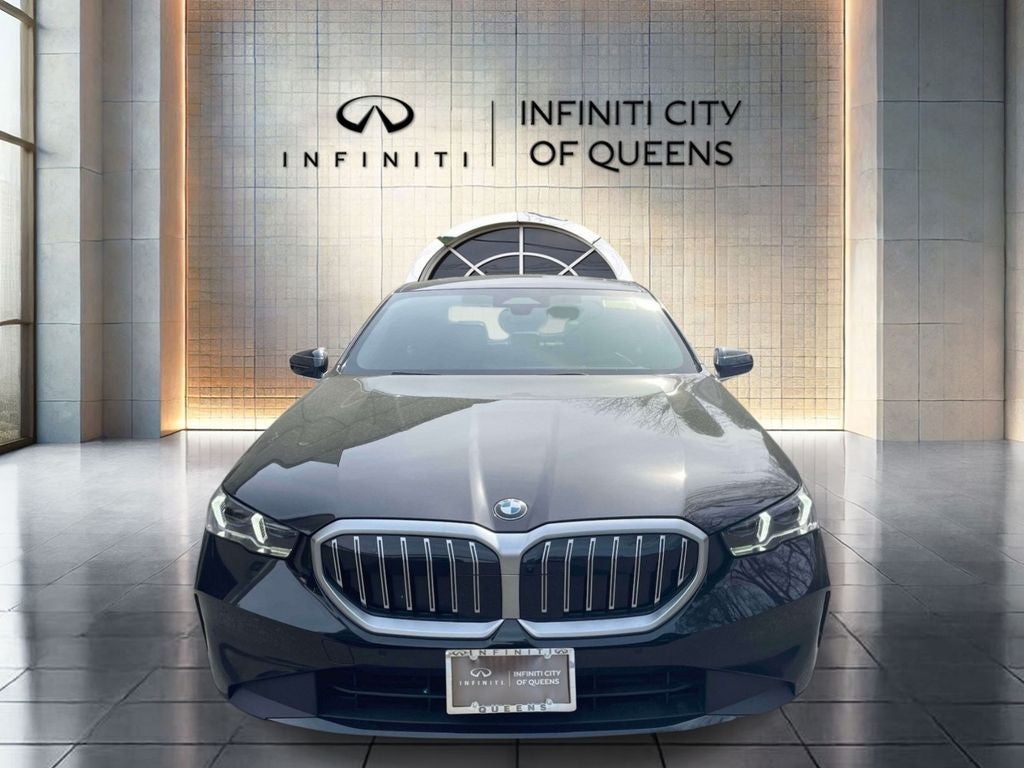 2025 BMW 5 Series 530i xDrive