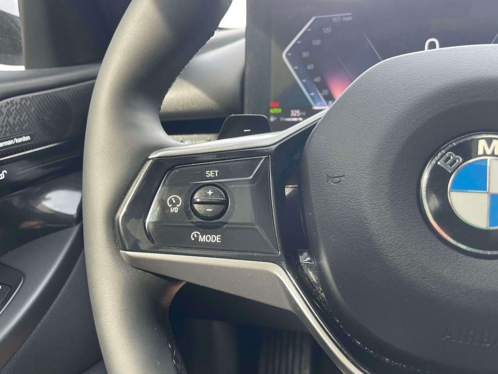 2025 BMW 5 Series 530i xDrive