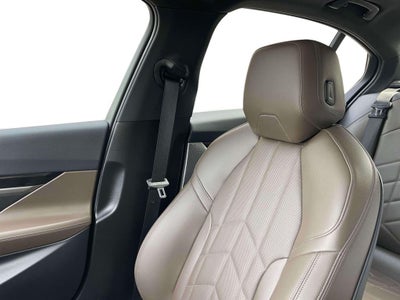 2025 BMW 5 Series 530i xDrive