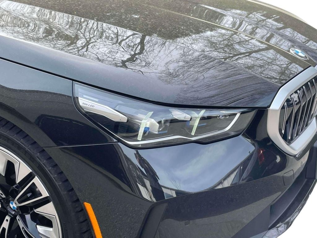2025 BMW 5 Series 530i xDrive