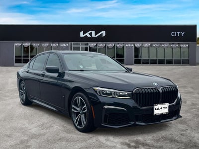 2022 BMW 7 Series 740i xDrive