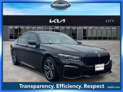 2022 BMW 7 Series 740i xDrive