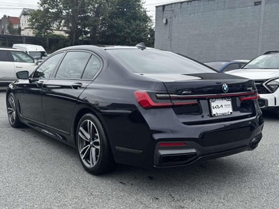 2022 BMW 7 Series 740i xDrive