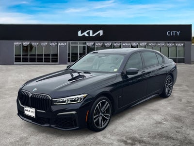 2022 BMW 7 Series 740i xDrive