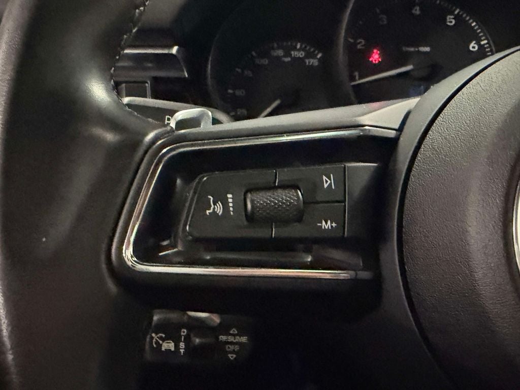 2024 Porsche Macan T