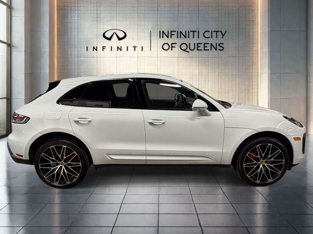2025 Porsche Macan S
