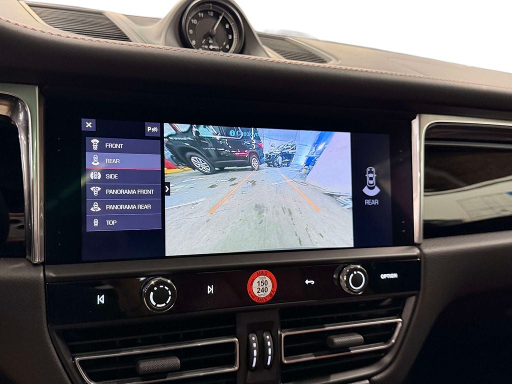 2025 Porsche Macan S