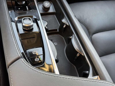 2023 Volvo XC90 B6 Plus 6-Seater