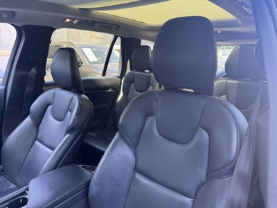 2019 Volvo XC90 T5 Momentum