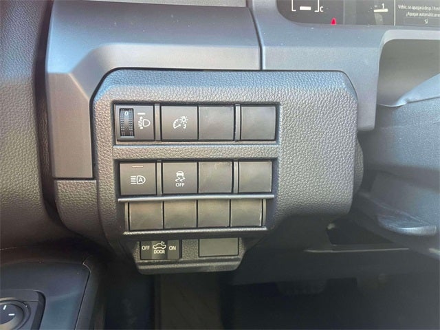 2025 Toyota Tacoma SR