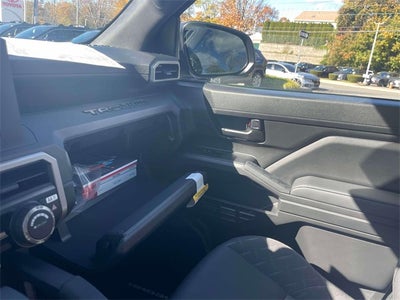 2025 Toyota Tacoma SR