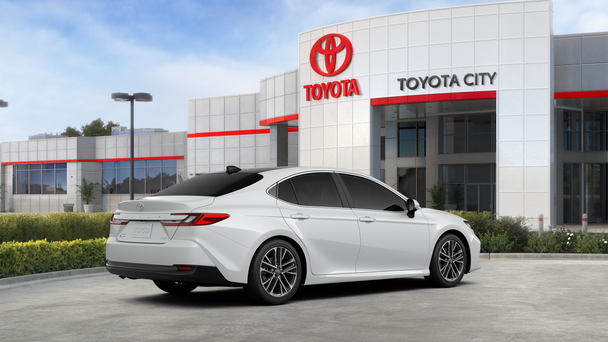 2026 Toyota Camry XLE AWD