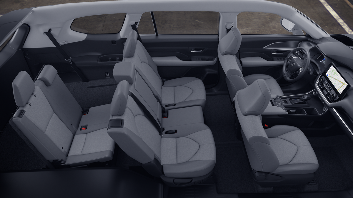 2026 Toyota Grand Highlander LE