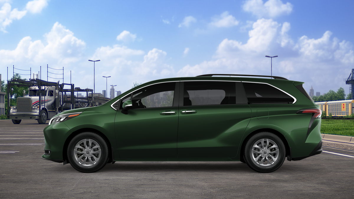 2026 Toyota Sienna XLE