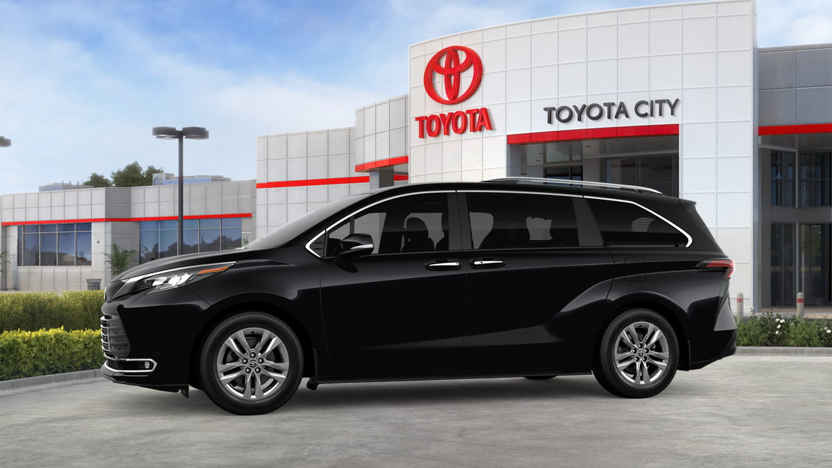 2026 Toyota Sienna Limited