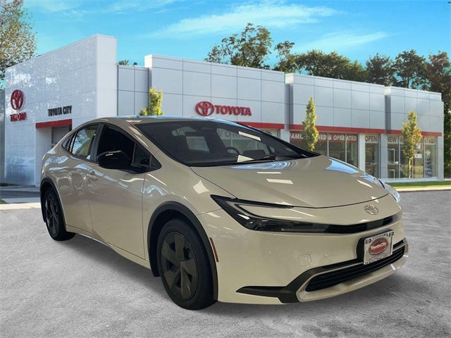 2026 Toyota Prius Plug-in Hybrid SE