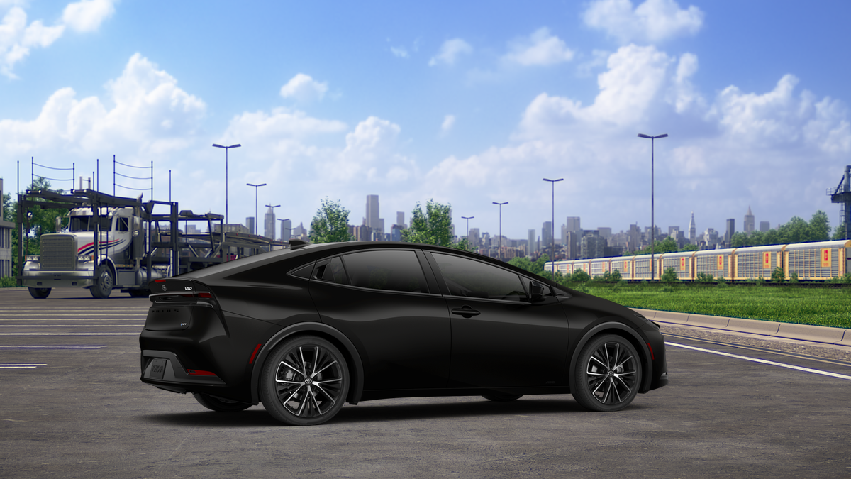2027 Toyota Prius Limited AWD