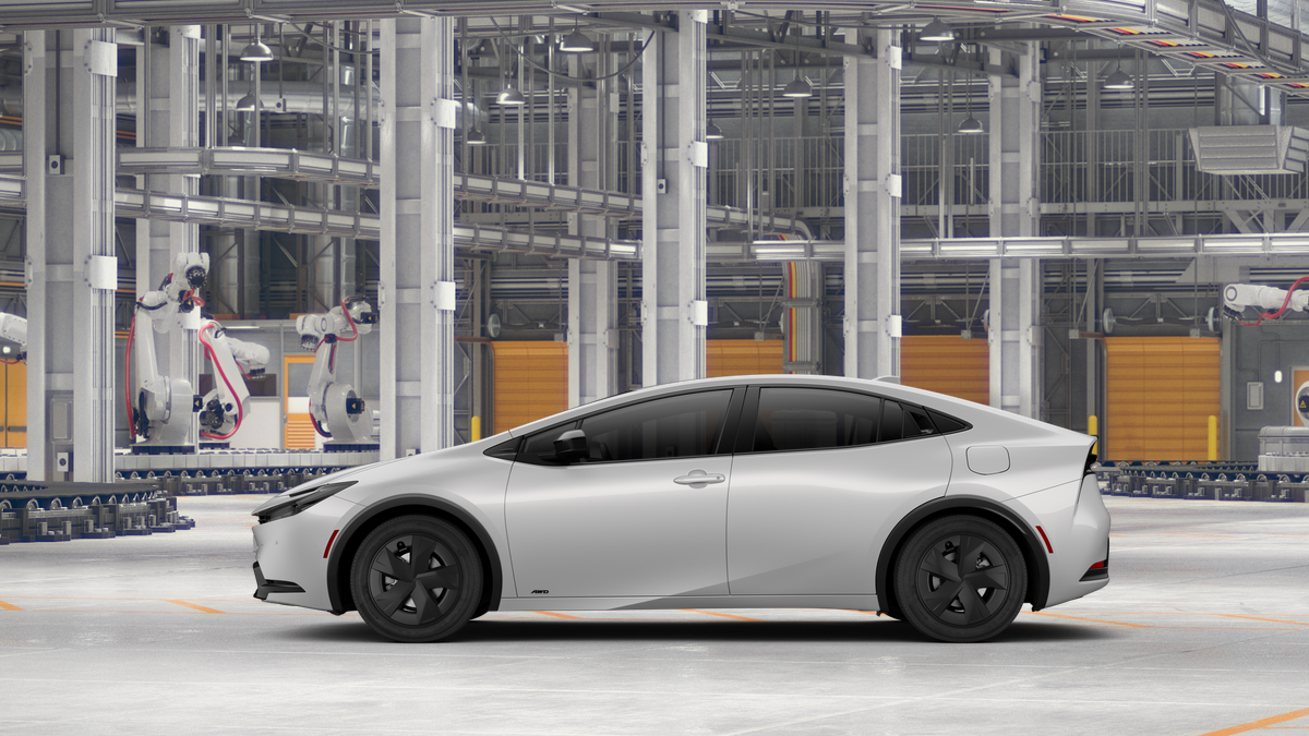 2027 Toyota Prius LE AWD