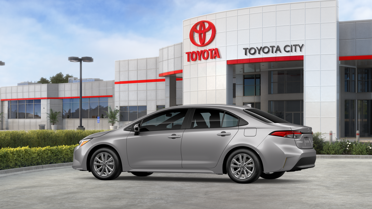 2026 Toyota Corolla Hybrid LE