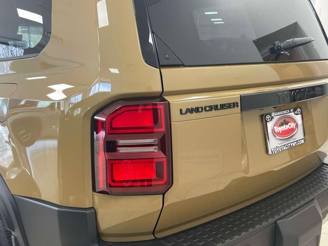 2026 Toyota Land Cruiser 4WD (Natl)
