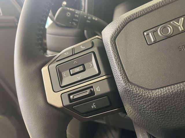 2026 Toyota Land Cruiser 4WD (Natl)