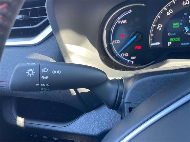 2025 Toyota RAV4 Plug-in Hybrid SE